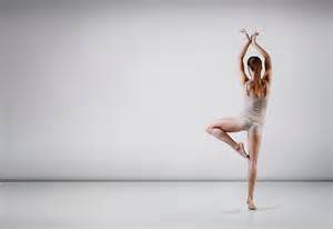 balanced dance posture